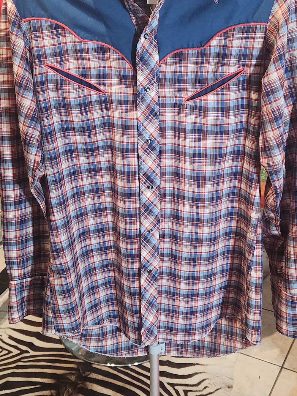 80s Vtg Men's Blue and Red Plaid Western Shirt